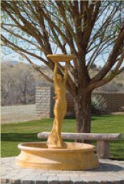 statue